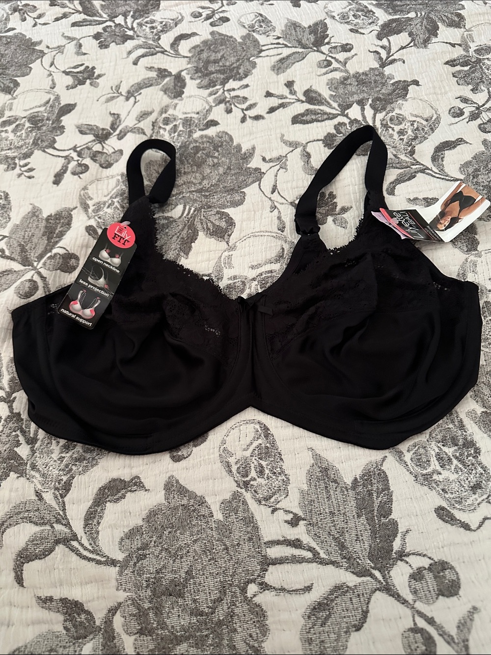 Lilyette by Bali Black Lace-Accent Full Coverage Underwire Bra - Women Intimates